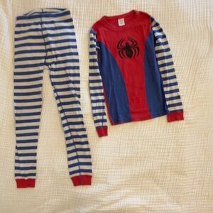 Hanna Andersson Pajama Set with Spider-Man Design